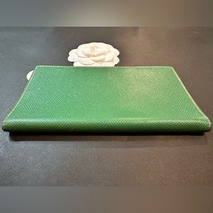 GUC Green Hermes Simple Agenda Cover Yellow Interior